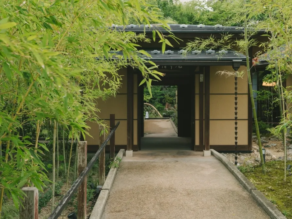もう一つの京都 雨情草庵