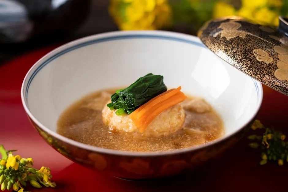 ゆば飛龍頭の大根そぼろ餡かけ